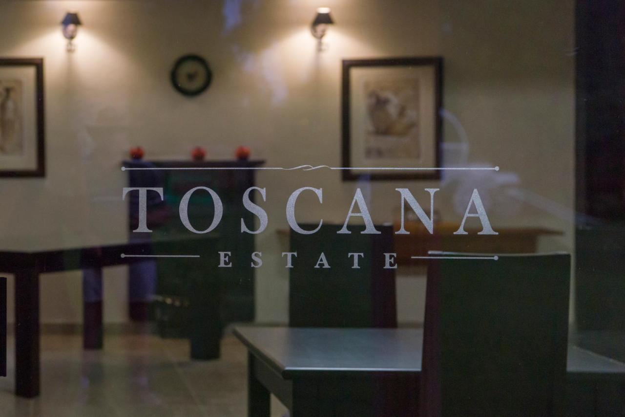 Toscana Estate Bloemfontein Extérieur photo