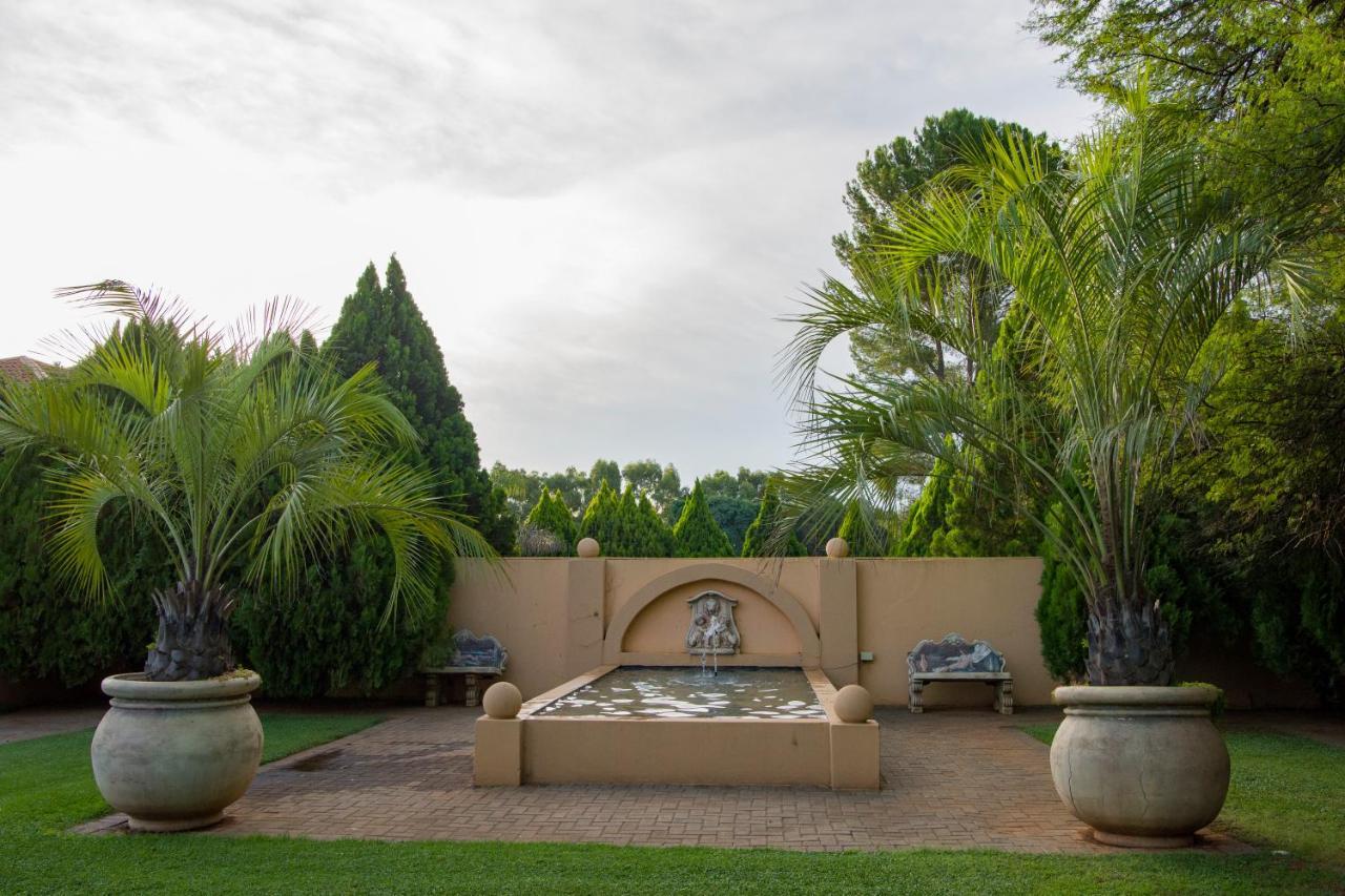 Toscana Estate Bloemfontein Extérieur photo