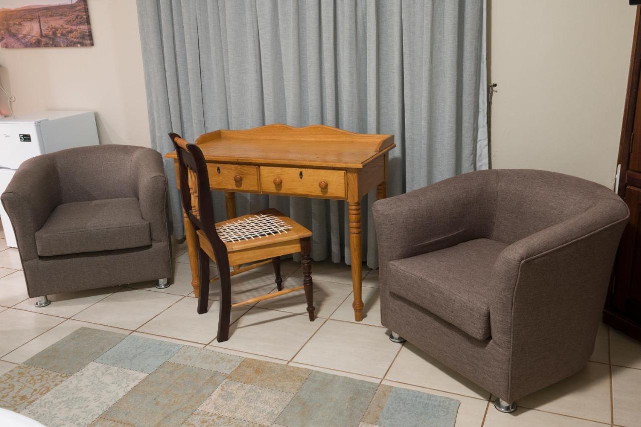 Toscana Estate Bloemfontein Extérieur photo
